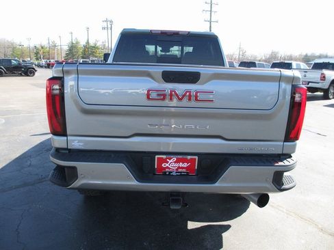 Used 2024 GMC Sierra 2500 Denali w/ Denali Reserve Package image 7