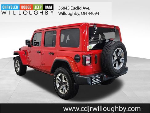 Used 2023 Jeep Wrangler Unlimited Sahara AWD/4WD image 6