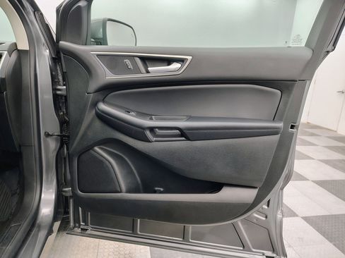 Used 2022 Ford Edge SEL w/ Convenience Package image 28