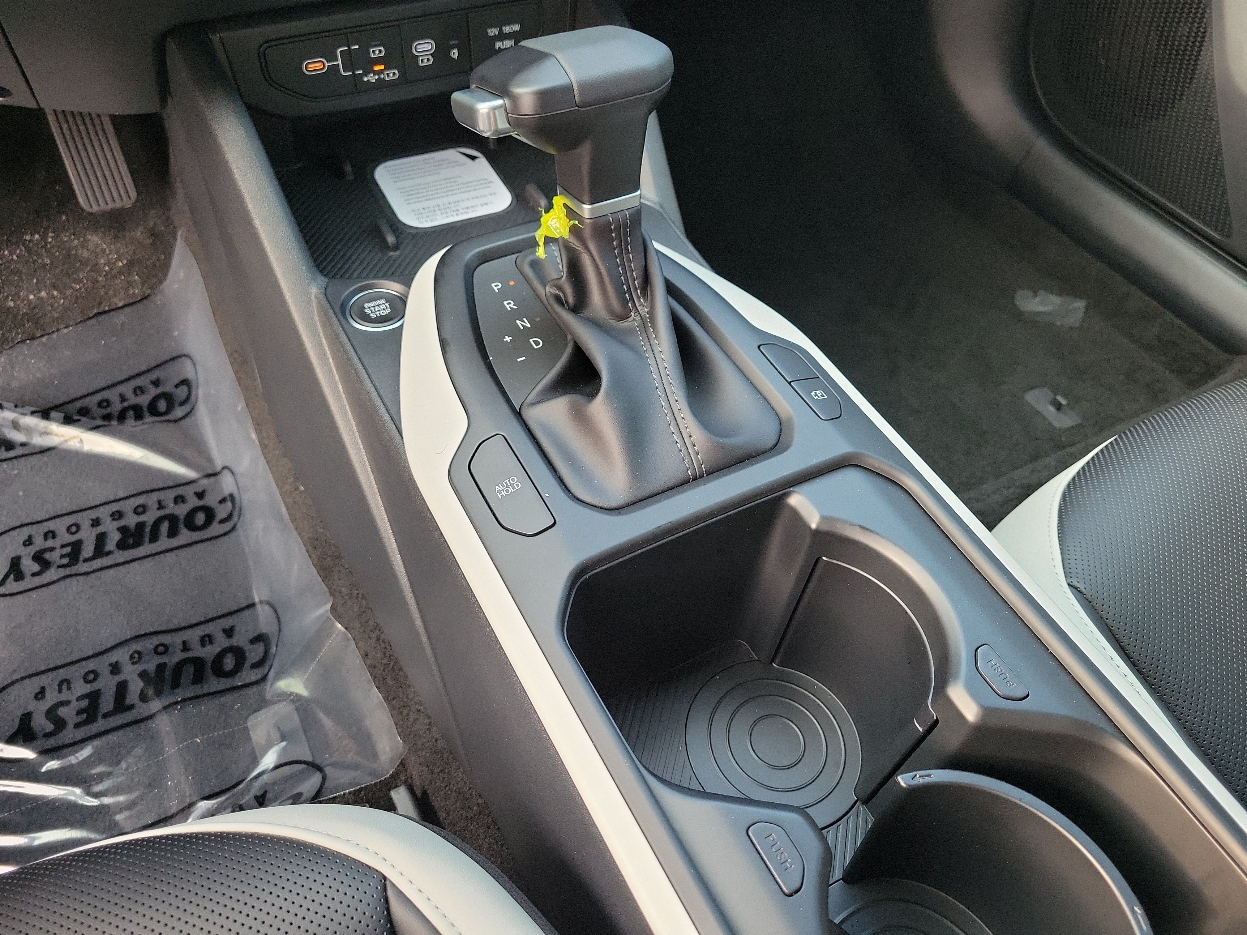 New 2026 Kia K4 EX FWD image 25