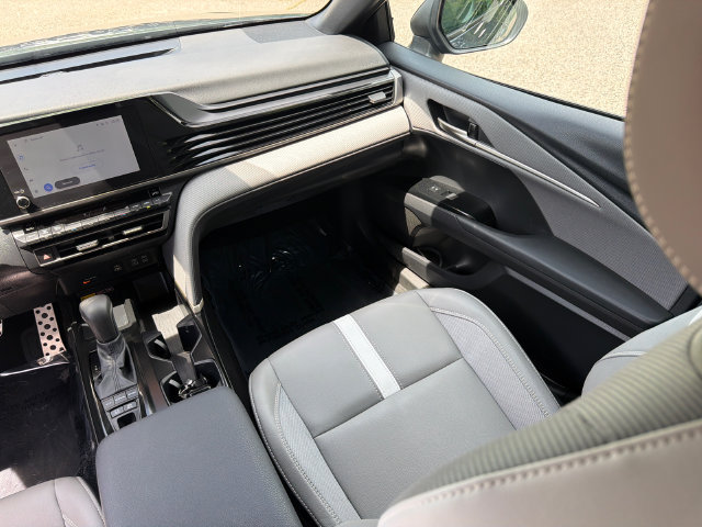 Used 2026 Toyota Camry SE w/ Convenience Package FWD image 20