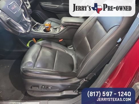 Used 2020 GMC Acadia SLT FWD image 7