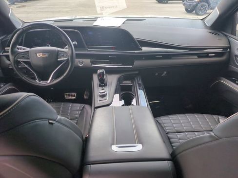 Used 2023 Cadillac Escalade V w/ Heavy-Duty Trailer Package AWD/4WD image 17