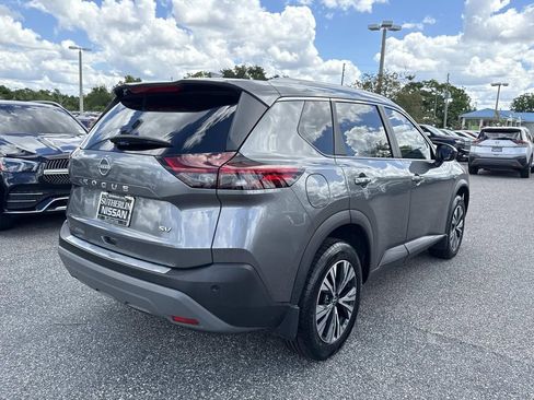 Certified 2023 Nissan Rogue SV w/ SV Premium B Package FWD image 4