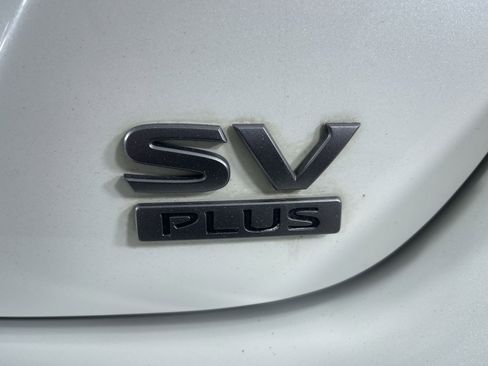 Certified 2024 Nissan Leaf SV Plus image 24