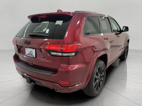 Used 2022 Jeep Grand Cherokee Laredo X AWD/4WD image 19