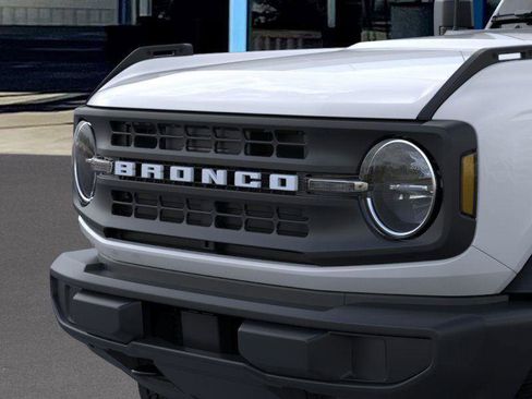 New 2025 Ford Bronco 4-Door image 19