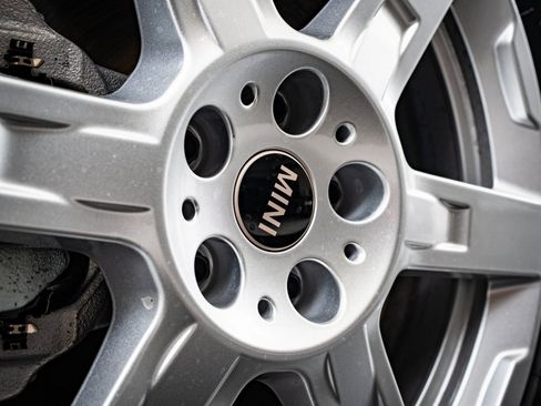 Certified 2025 MINI Cooper Countryman S image 8