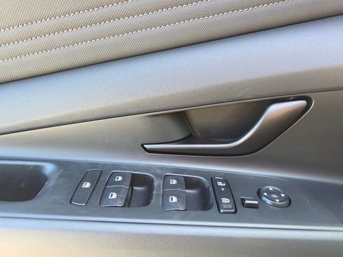 New 2026 Hyundai Elantra SEL Sport Premium FWD image 23