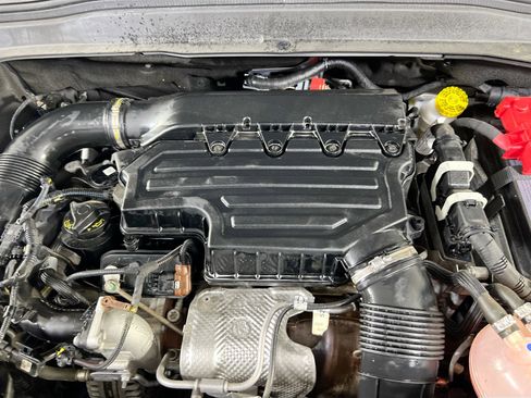 Used 2022 Jeep Renegade Altitude w/ Sun/Sound Group image 29