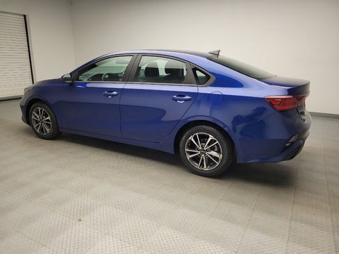 Used 2022 Kia Forte LXS FWD image 3