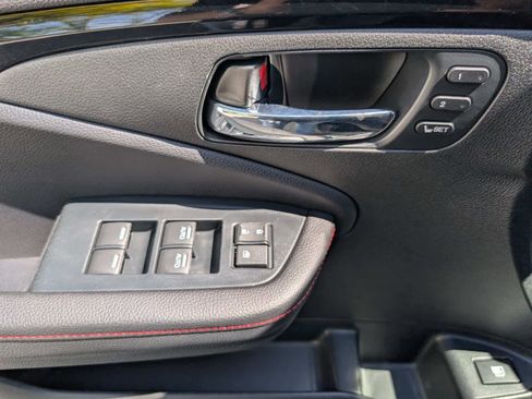 Certified 2023 Honda Ridgeline Black Edition image 19