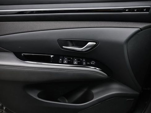 Certified 2024 Hyundai Tucson Limited image 16