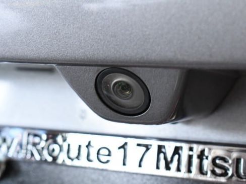 Used 2017 Chrysler Pacifica Touring Plus FWD image 14