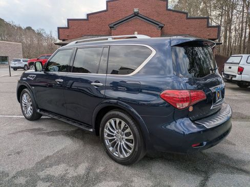 Used 2017 INFINITI QX80 Base w/ Driver Assistance Package image 7
