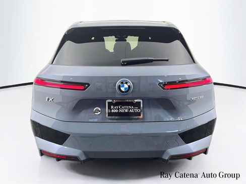 Used 2024 BMW iX xDrive50 w/ Premium Package AWD/4WD image 6