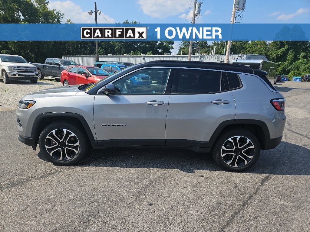 Used 2023 Jeep Compass Limited AWD/4WD image 1