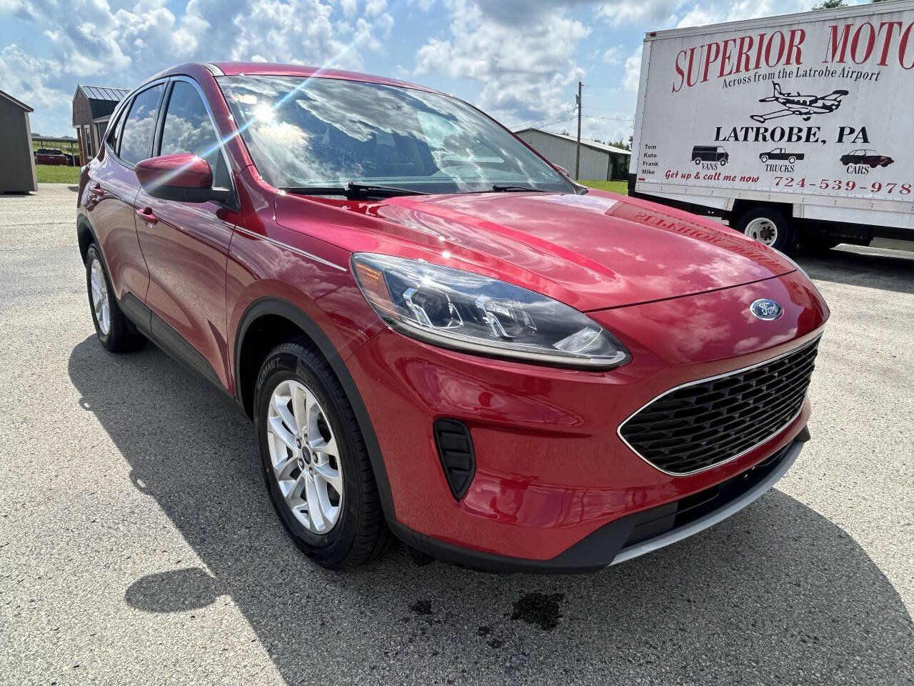 Used 2020 Ford Escape SE AWD/4WD image 2