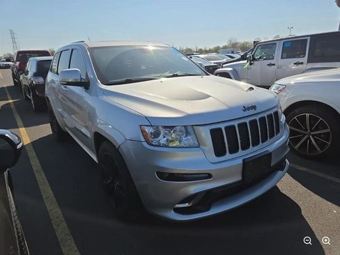 Used 2012 Jeep Grand Cherokee SRT8 w/ Luxury Group II image 3
