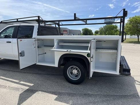 New 2026 GMC Sierra 3500 Pro w/ Convenience Package AWD/4WD image 6