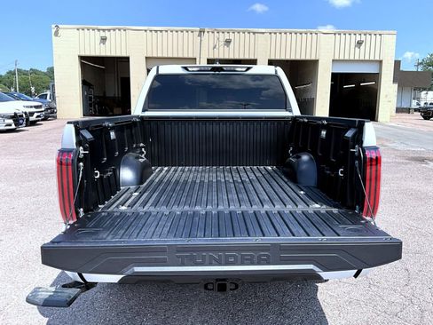 Used 2024 Toyota Tundra Platinum AWD/4WD image 9