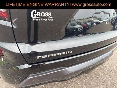Used 2026 GMC Terrain AT4 w/ Convenience Package III AWD/4WD image 15