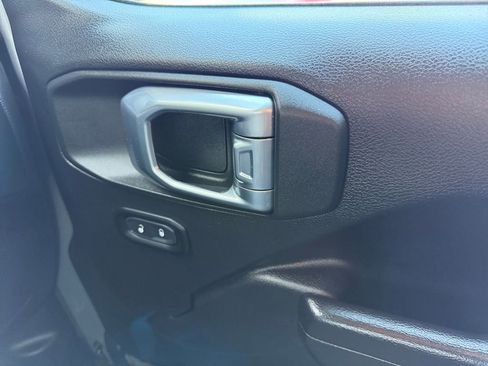 Used 2021 Jeep Wrangler Unlimited Rubicon 4xe image 42