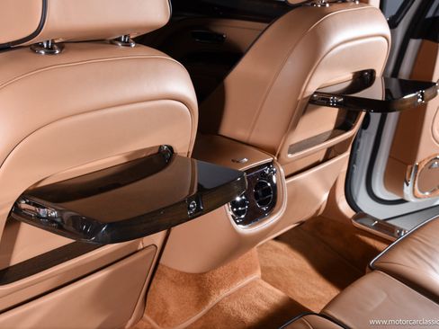 Used 2012 Bentley Mulsanne image 26
