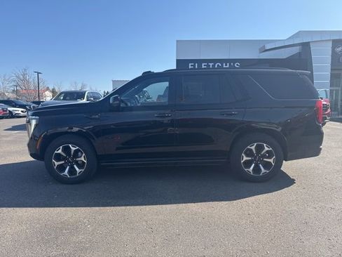 New 2026 GMC Yukon AT4 w/ AT4 Premium Plus Package AWD/4WD image 11