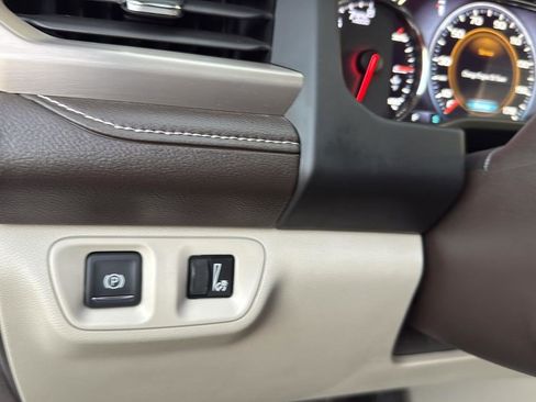 Used 2019 GMC Acadia Denali w/ Technology Package image 18