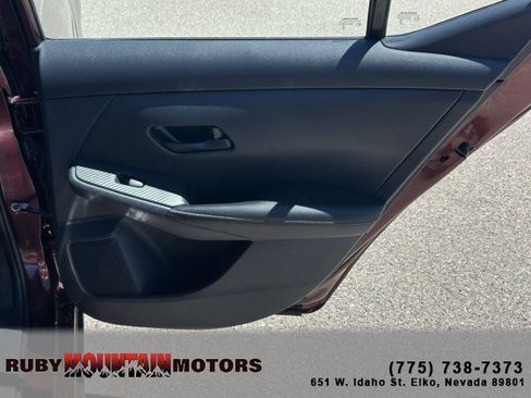 Used 2025 Nissan Sentra SV FWD image 21
