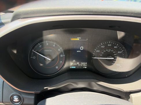 Certified 2022 Subaru Crosstrek 2.0i Premium AWD/4WD image 16
