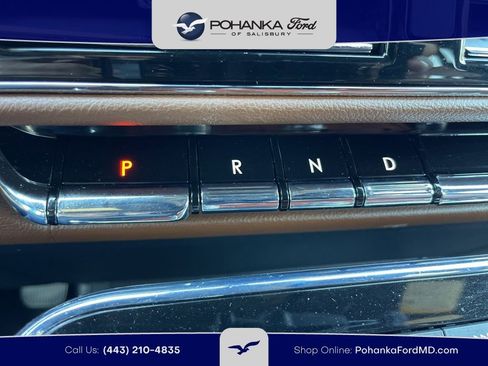 Used 2024 Lincoln Navigator L Reserve AWD/4WD image 12