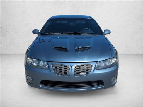 Used 2006 Pontiac GTO RWD image 2