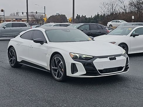 Used 2023 Audi RS e-tron GT w/ Carbon Performance Package image 1