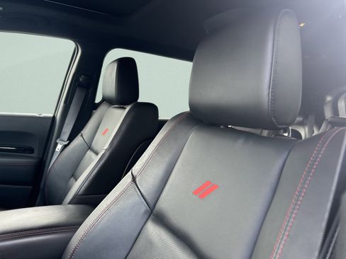Used 2024 Dodge Durango Citadel image 12