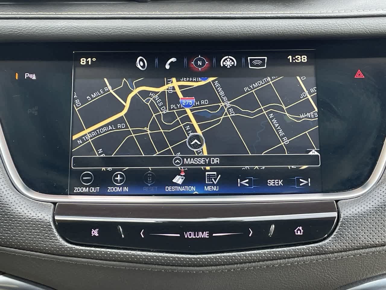 Used 2017 Cadillac XT5 Luxury w/ Driver Awareness Package AWD/4WD image 22