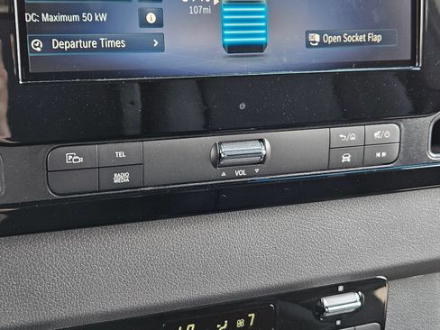 New 2024 Mercedes-Benz eSprinter 170 Cargo image 22