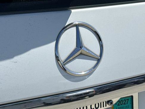 Used 2015 Mercedes-Benz E 350 4MATIC Wagon image 32