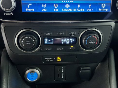 Used 2024 Nissan Leaf S FWD image 24