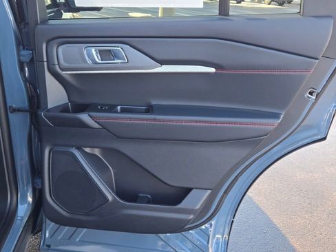 New 2026 Ford Explorer ST-Line image 8