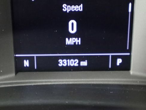 Used 2024 Chevrolet Malibu LT image 37