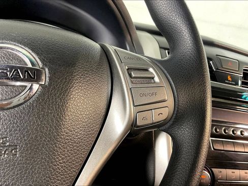 Used 2014 Nissan Altima 2.5 S FWD image 24