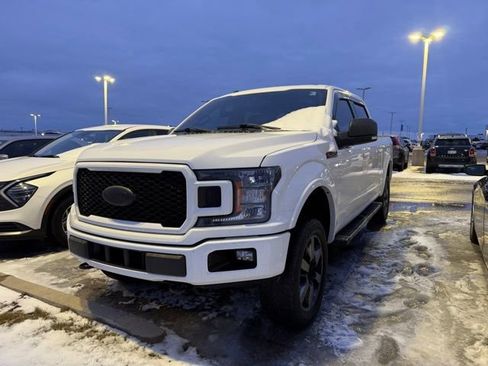 Used 2018 Ford F150 XLT w/ Equipment Group 302A Luxury image 3