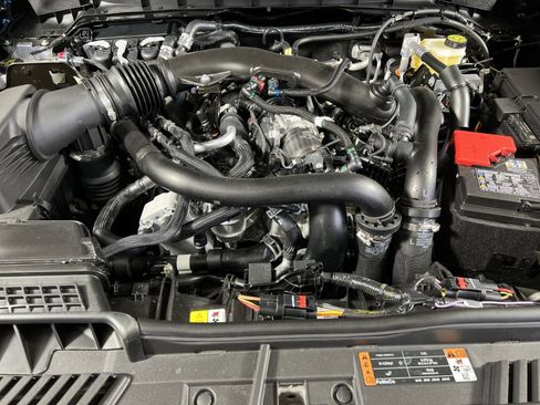 New 2025 Ford Bronco Raptor image 27