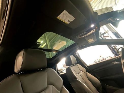 Certified 2025 Audi Q5 2.0T Premium image 22