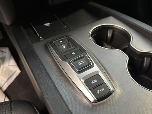 Used 2025 Honda Ridgeline RTL image 16