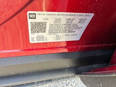 Used 2025 Chevrolet Equinox RS w/ Safety and Technology Package FWD image 31