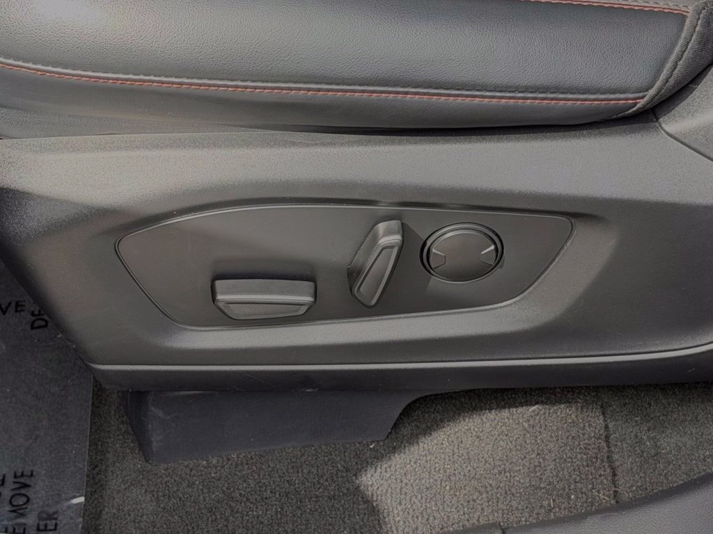 Certified 2025 Ford Explorer ST-Line AWD/4WD image 18