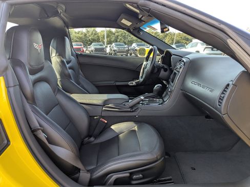 Used 2013 Chevrolet Corvette Grand Sport w/ 2LT Preferred Equipment Group image 12